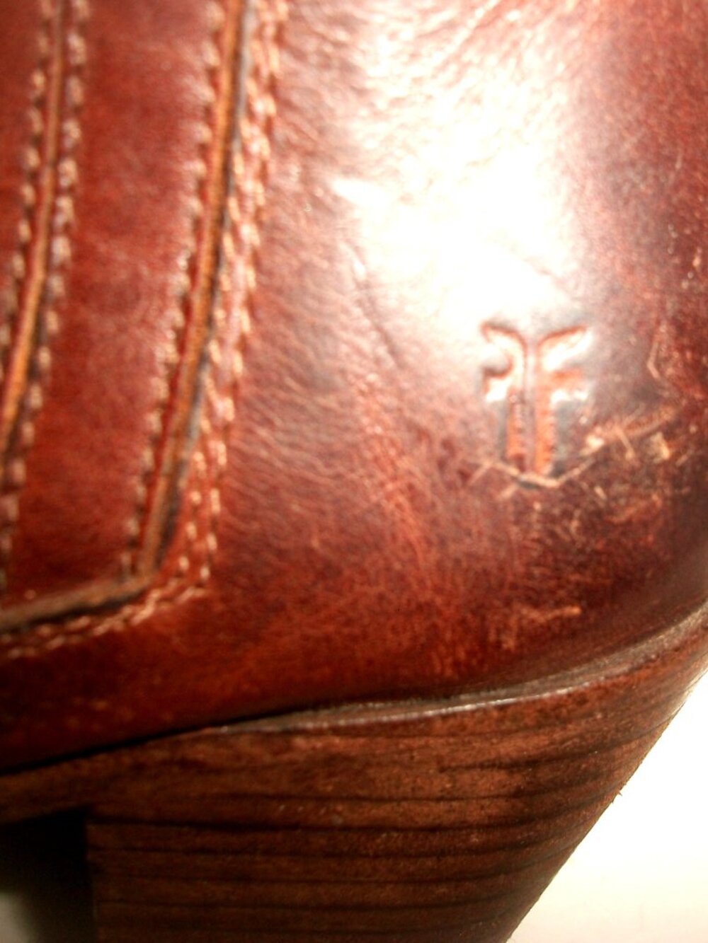 Frye Rugged Rustic Brown Leather Heeled Ankle-Height Chelsea Boots 9.5M
